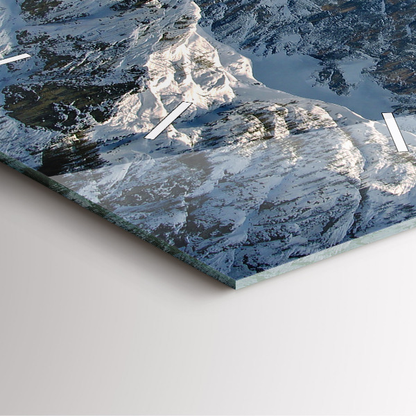 Wanduhr quadratisch Berge unter dem blauen Himmel