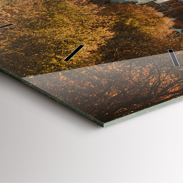 Wanduhr modern quadratisch Kunstgalerie in Glasgow