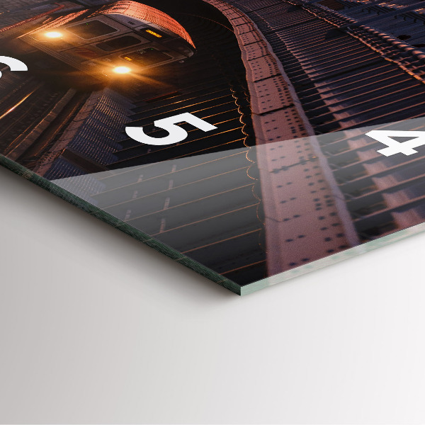 Wanduhr modern quadratisch Benjamin-Franklin-Brücke