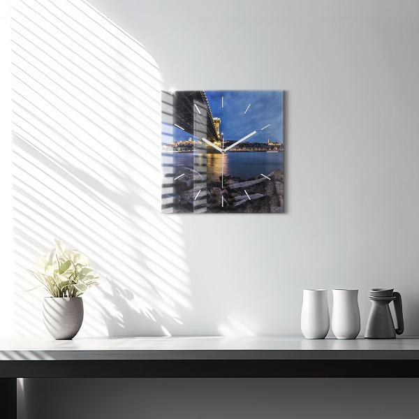 Wanduhr quadratisch mit motiv Felsenufer unter der Brücke