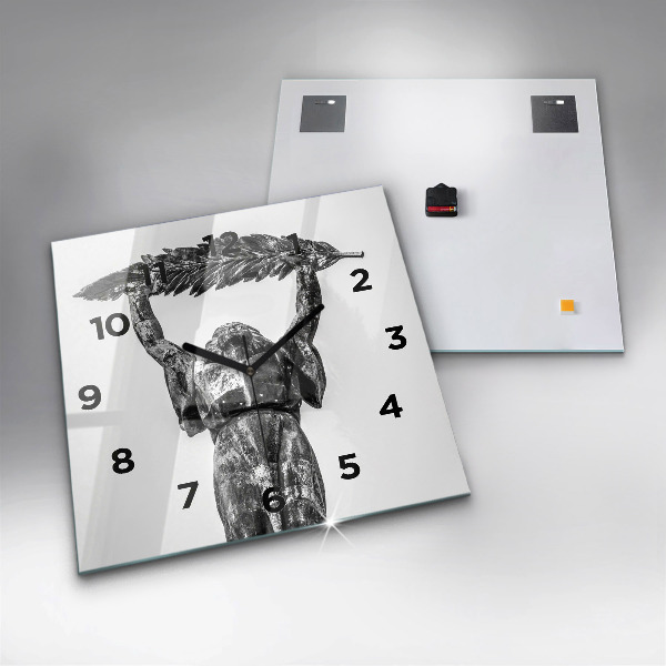 Wanduhr quadratisch mit motiv Freiheitsstatue in Budapest