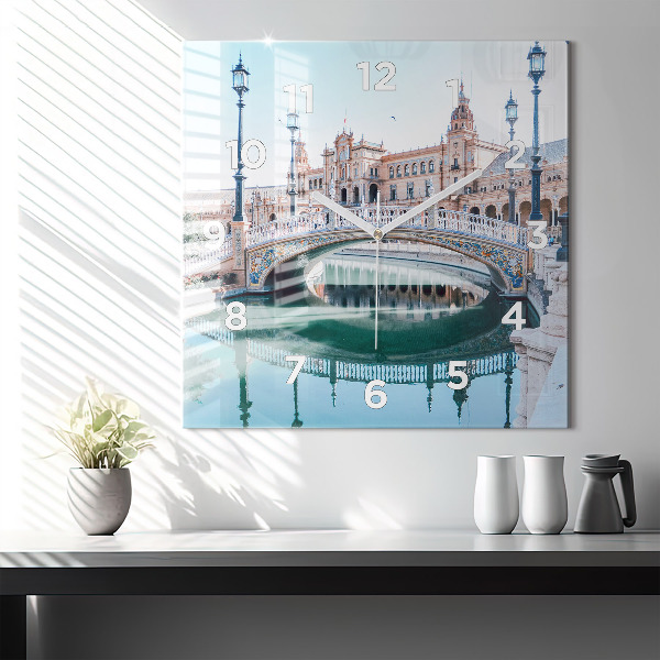 Wanduhr modern quadratisch Spanischer Platz in Sevilla