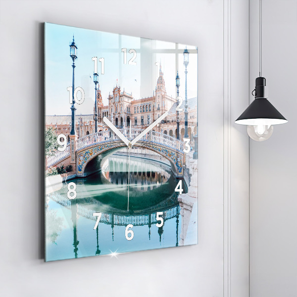 Wanduhr modern quadratisch Spanischer Platz in Sevilla