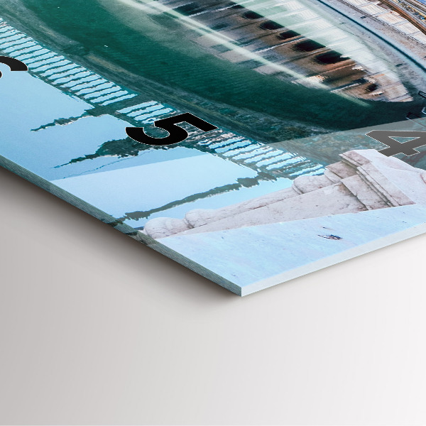 Wanduhr modern quadratisch Spanischer Platz in Sevilla