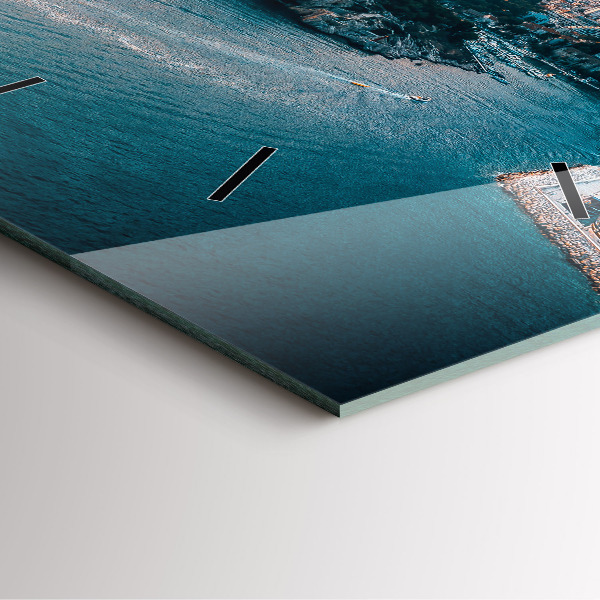 Wanduhr modern quadratisch Insel in Kroatien