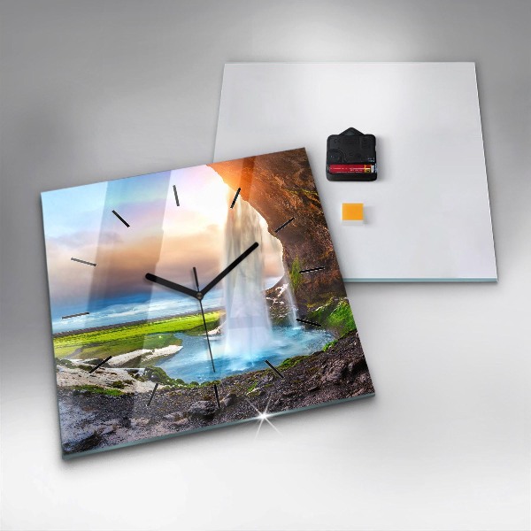 Wanduhr quadratisch mit motiv Wasserfall in Island
