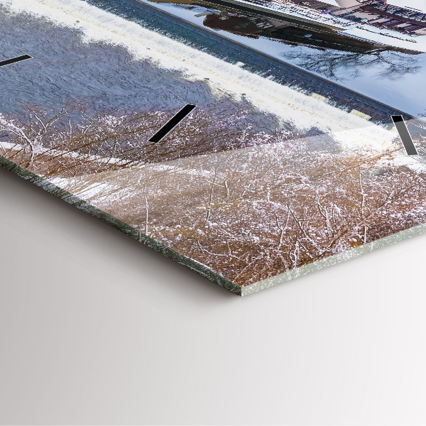 Wanduhr modern quadratisch Panorama einer Stadt im Winter