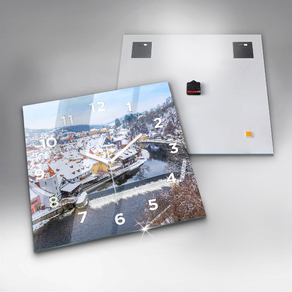 Wanduhr modern quadratisch Panorama einer Stadt im Winter