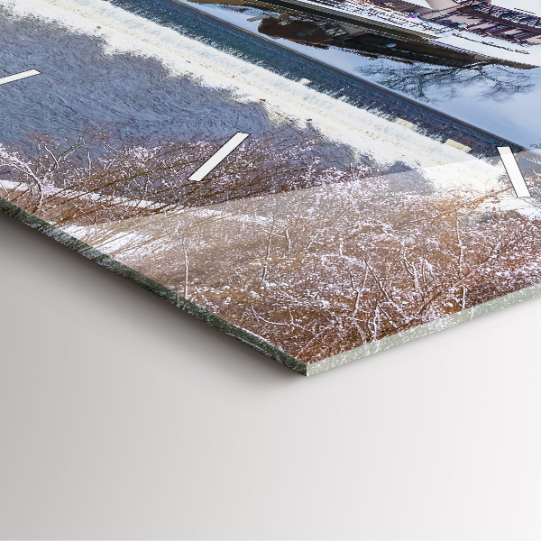 Wanduhr modern quadratisch Panorama einer Stadt im Winter