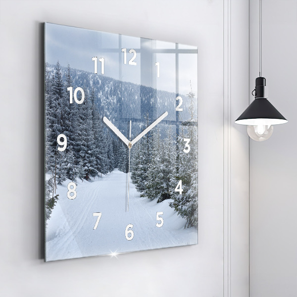 Wanduhr modern quadratisch Tschechisches Riesengebirge im Winter