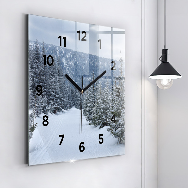 Wanduhr modern quadratisch Tschechisches Riesengebirge im Winter