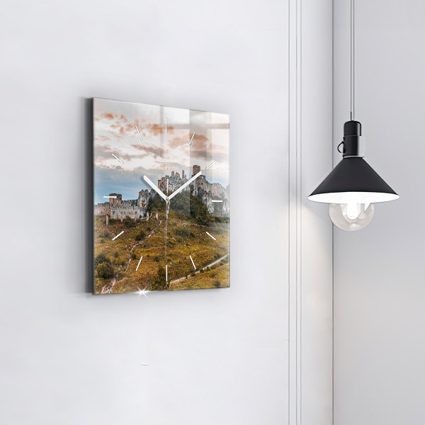 Wanduhr modern quadratisch Zipser Burg in der Slowakei