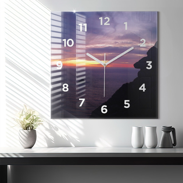 Wanduhr modern quadratisch Stein-Kopf