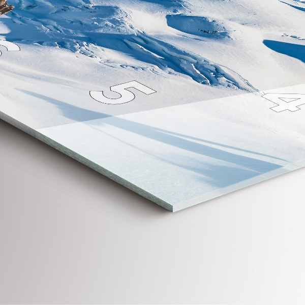 Wanduhr quadratisch Skifahrer in den Alpen