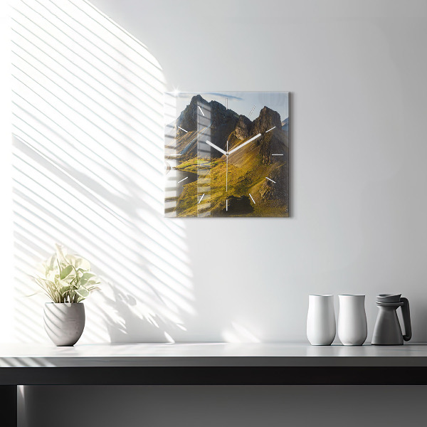 Wanduhr quadratisch Straße in Island