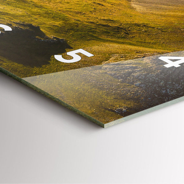 Wanduhr quadratisch Straße in Island