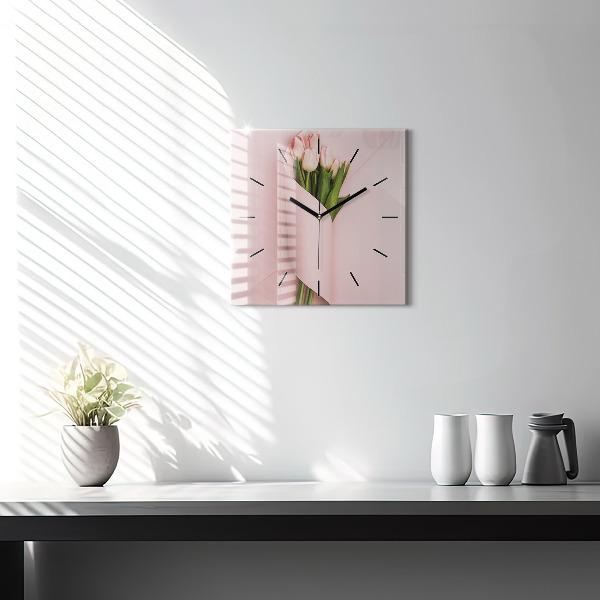 Wanduhr quadratisch Blumenstrauß aus Tulpenblüten