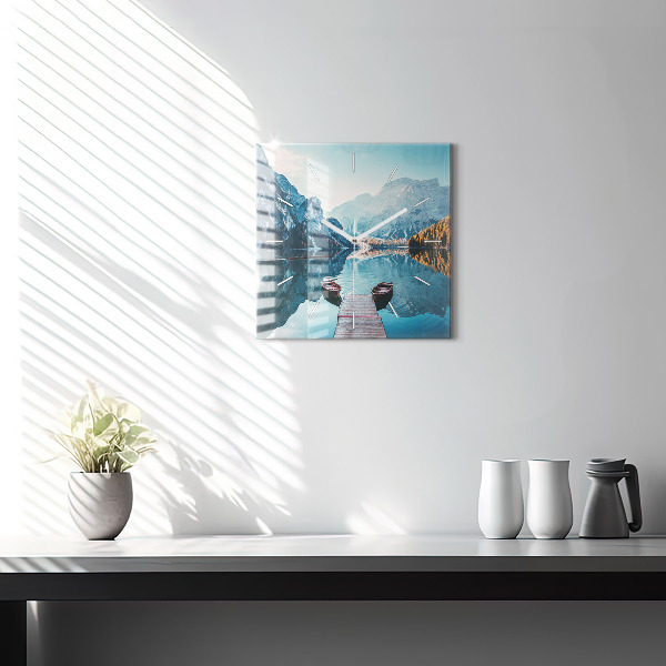 Wanduhr modern quadratisch Boote auf einem See