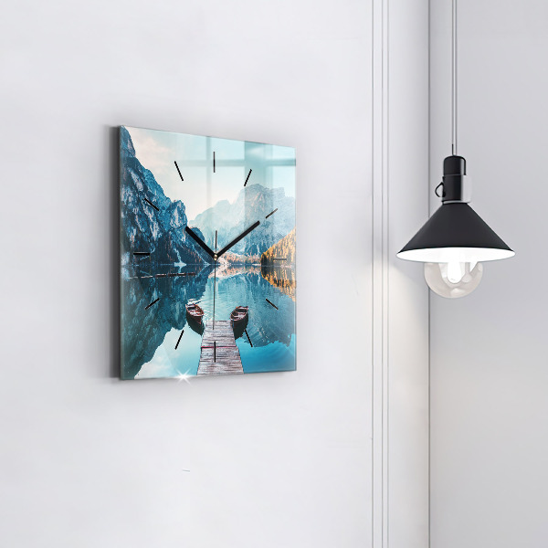 Wanduhr modern quadratisch Boote auf einem See
