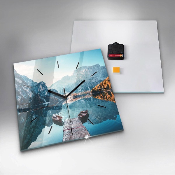 Wanduhr modern quadratisch Boote auf einem See