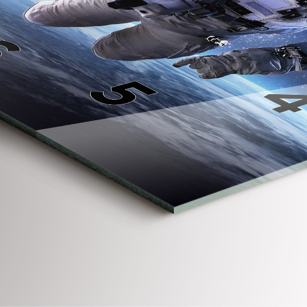 Wanduhr quadratisch Astronaut