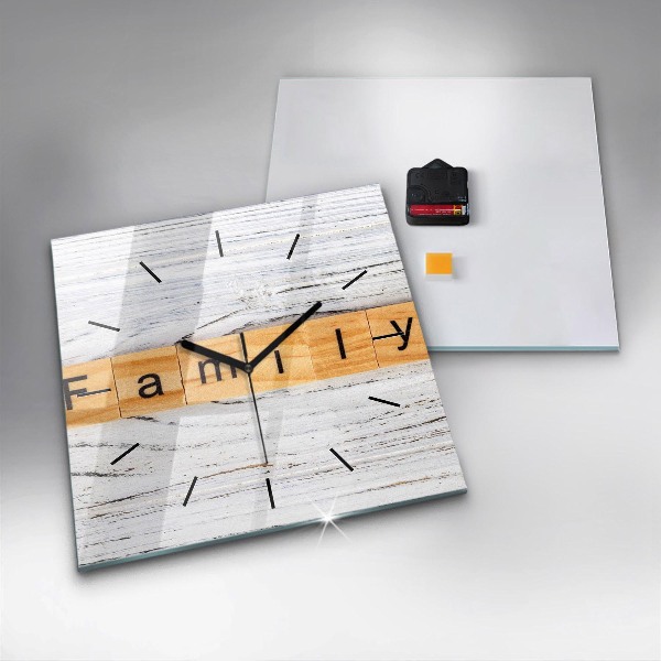 Wanduhr modern quadratisch Familie