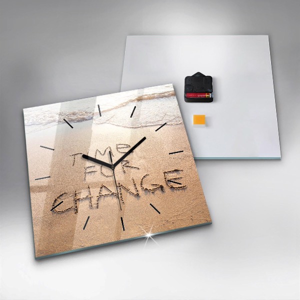 Wanduhr modern quadratisch Zitat am Strand