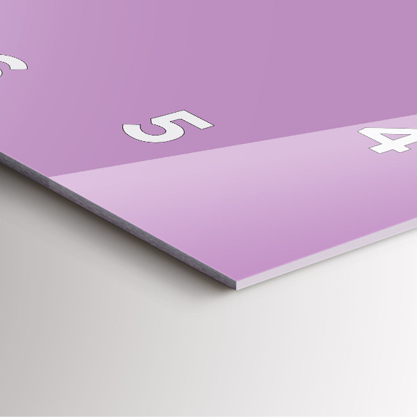 Wanduhr modern quadratisch Farbe Flieder