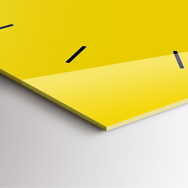 Wanduhr quadratisch Farbe hellgelb