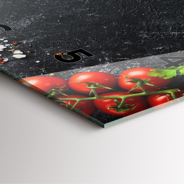 Wanduhr quadratisch Gemüse auf einem Tisch