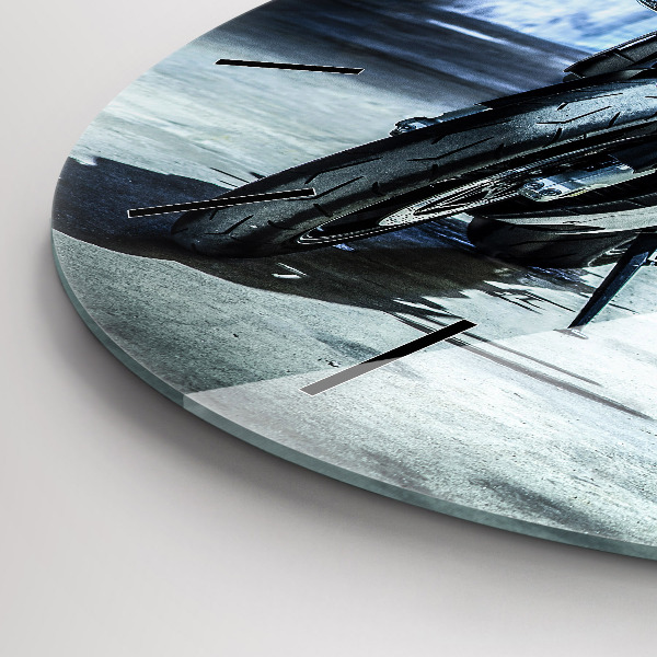 Wanduhr rund mit motiv Motorrad in einer Gasse