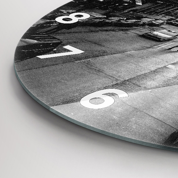 Wanduhr rund Straßen in Chicago