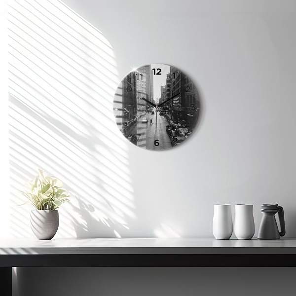 Wanduhr rund Straßen in Chicago