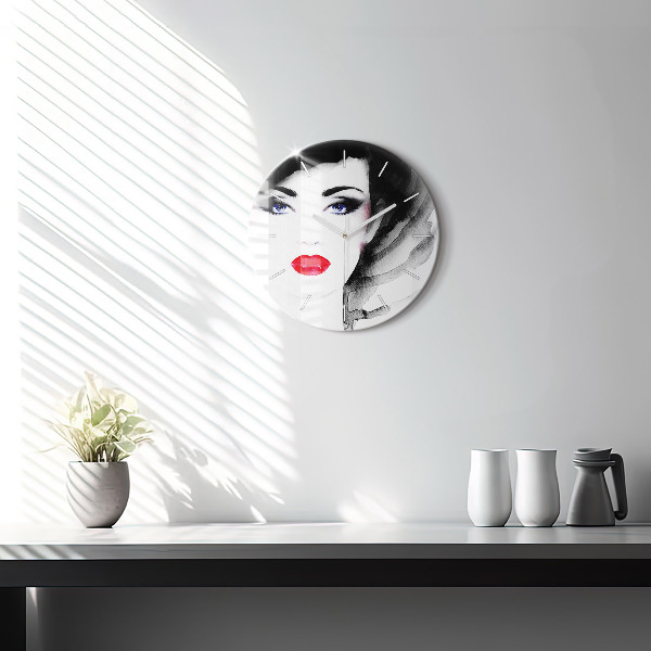 Wanduhr rund Porträt einer Frau