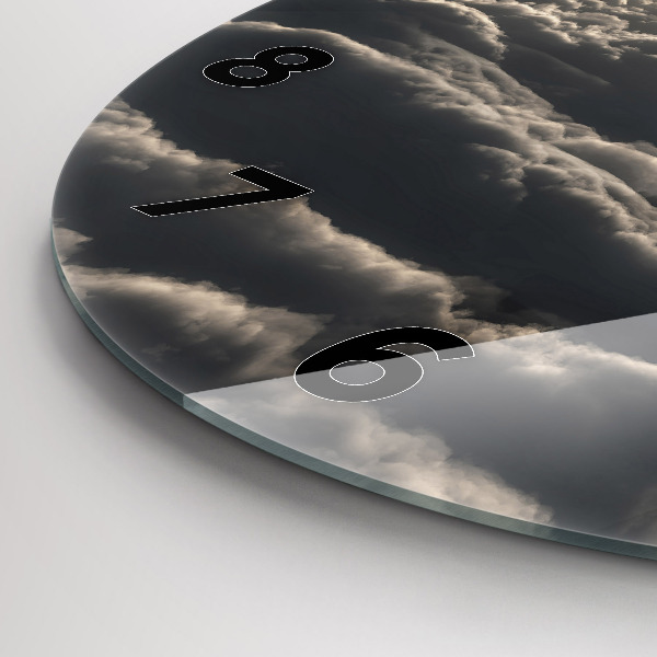 Wanduhr rund Luftballon am Himmel