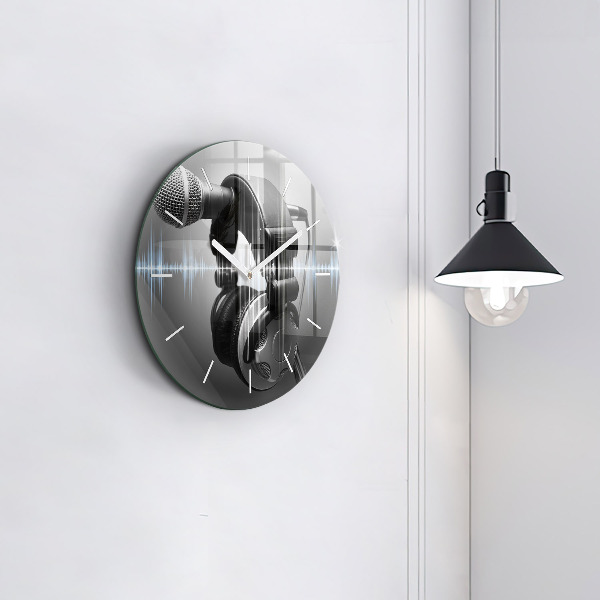 Wanduhr glas rund Mikrofon und Kopfhörer