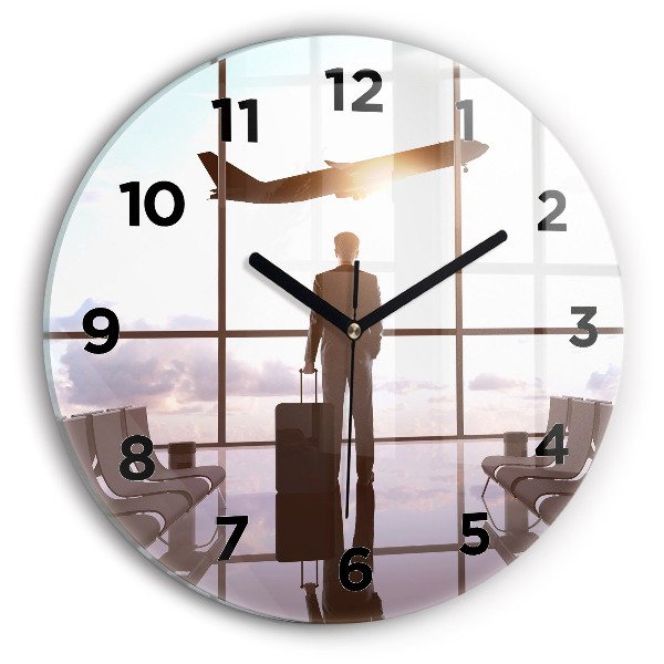 Wanduhr glas rund Mann auf dem Flughafen