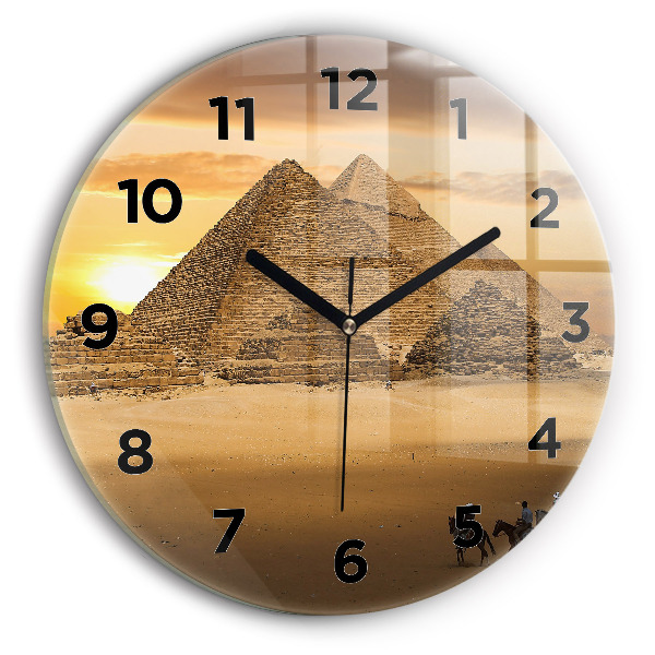 Wanduhr rund Pyramiden und Sonnenuntergang
