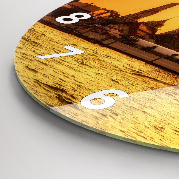 Wanduhr rund Wat arun Bangkok Thailand