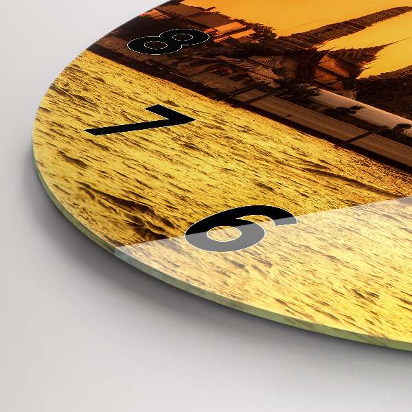 Wanduhr rund Wat arun Bangkok Thailand