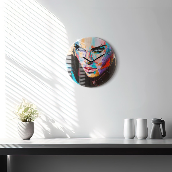 Wanduhr glas rund Porträt einer Frau