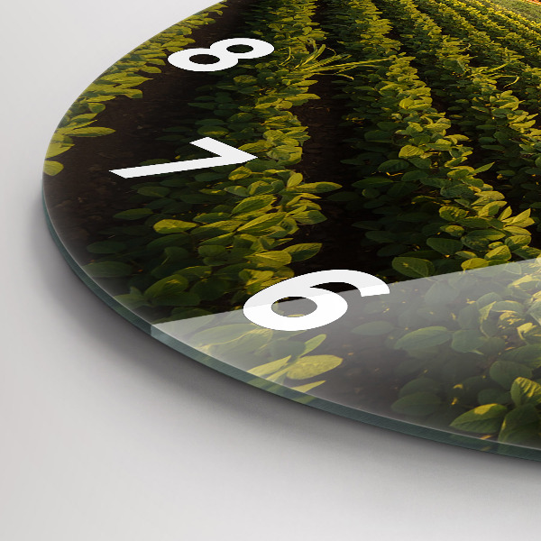 Wanduhr rund mit motiv Traktor sprüht ein Feld