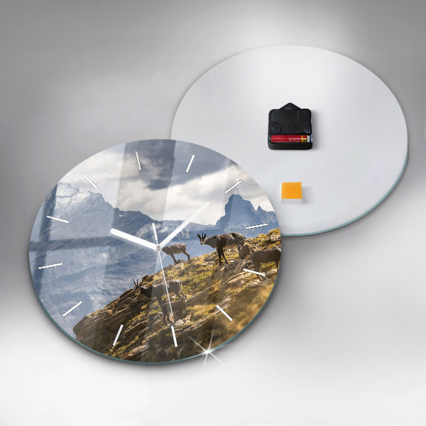 Wanduhr rund Ziege im Aosta-Tal