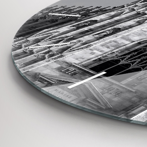 Wanduhr rund Dom von Mailand Kathedrale