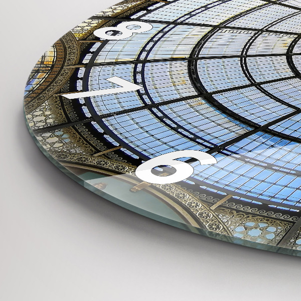 Wanduhr rund Mailänder Einkaufszentrum