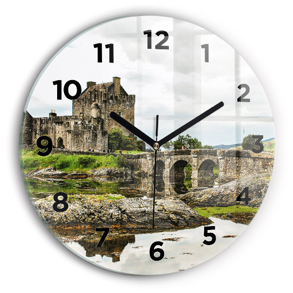 Wanduhr rund mit motiv Schloss Eilean Donan in Schottland
