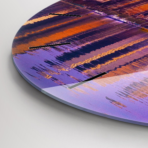 Wanduhr glas rund Blick auf US-Wolkenkratzer