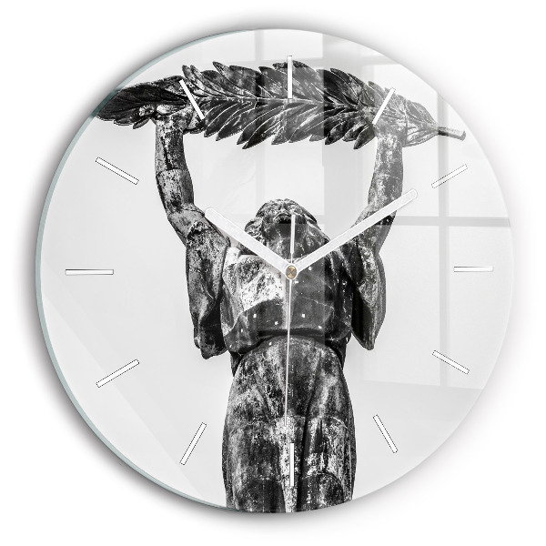 Wanduhr glas rund Freiheitsstatue in Budapest