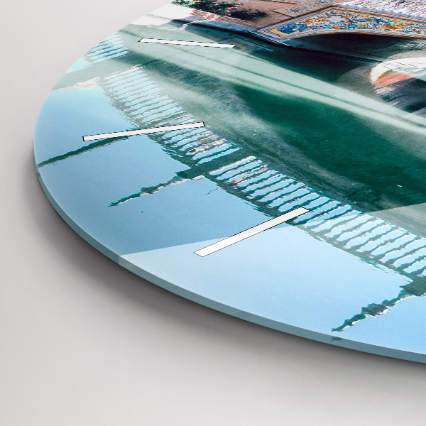 Wanduhr glas rund Spanischer Platz in Sevilla