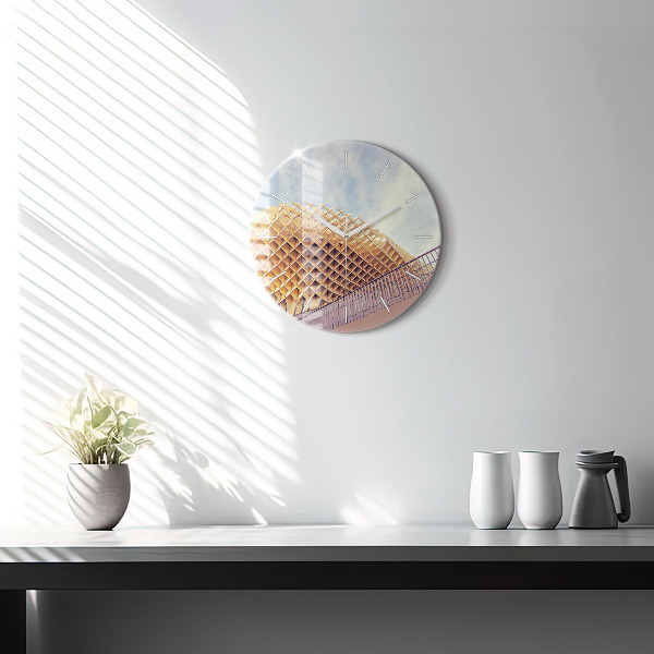 Wanduhr rund Aussichtspunkt in Sevilla